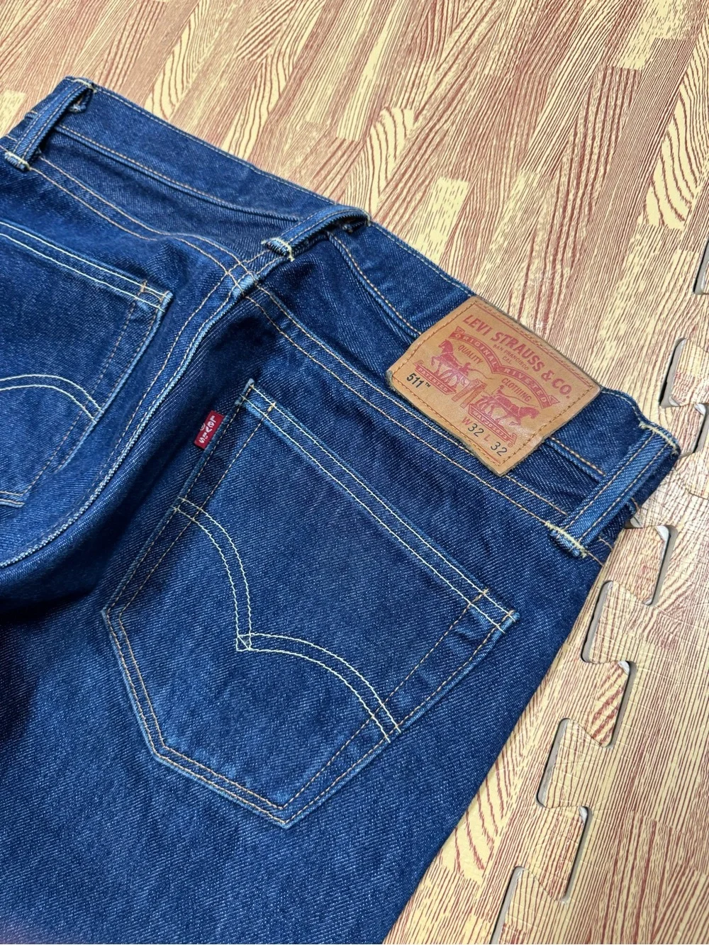 Levis 511 Slim Fit Jeans Men 32x30 Blue White Oak Cone Denim USA Made